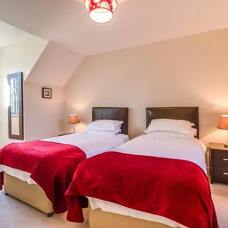 No 2 The Avenue Дом отдыха *